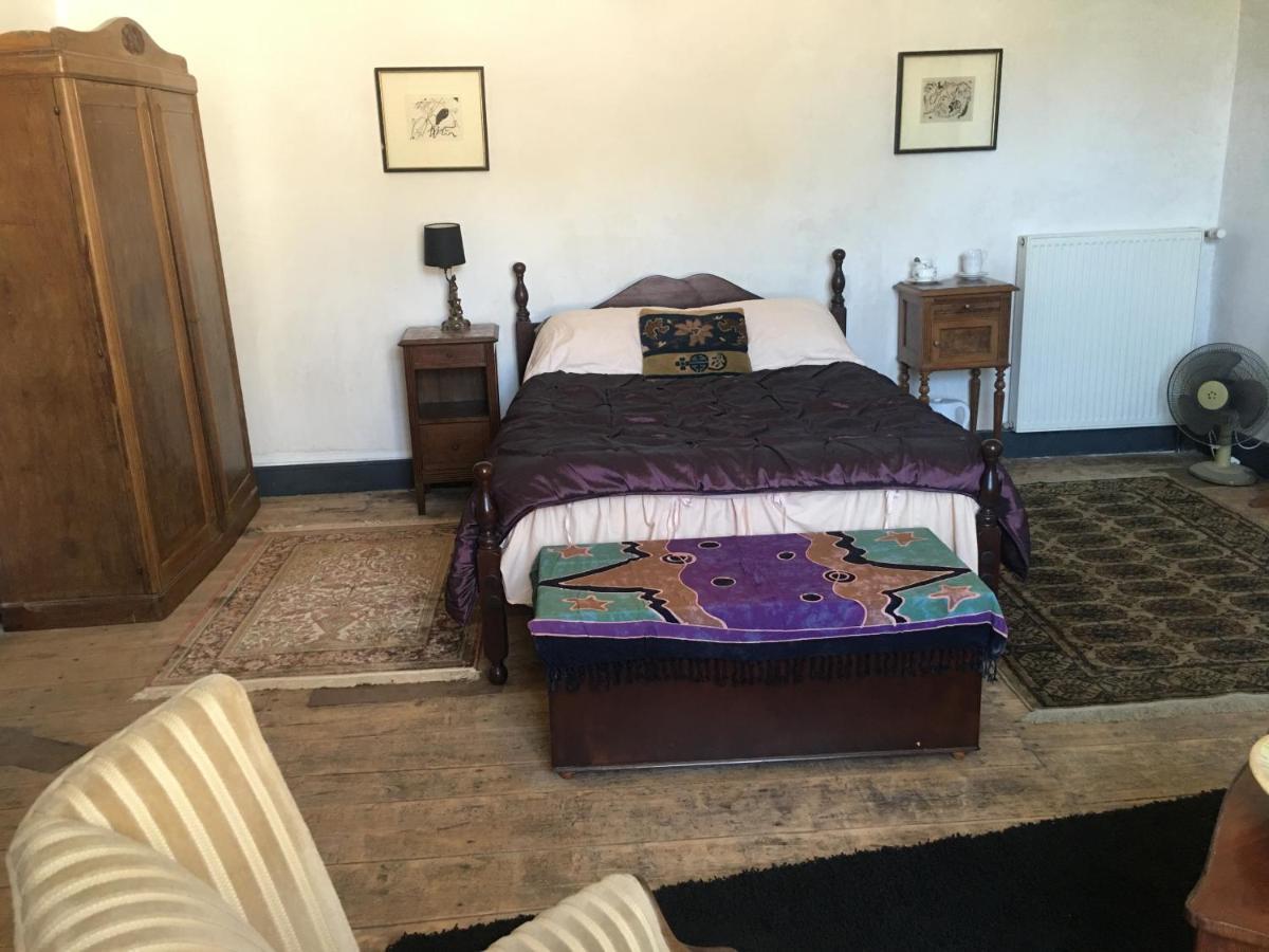 Chambre Sdb Privee Townhouse 26 Chambres D'Hotes Civray Civray  Exterior foto